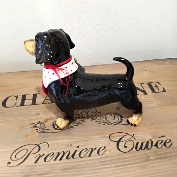 Blue Sky Dachshund - Picture 5 of 7